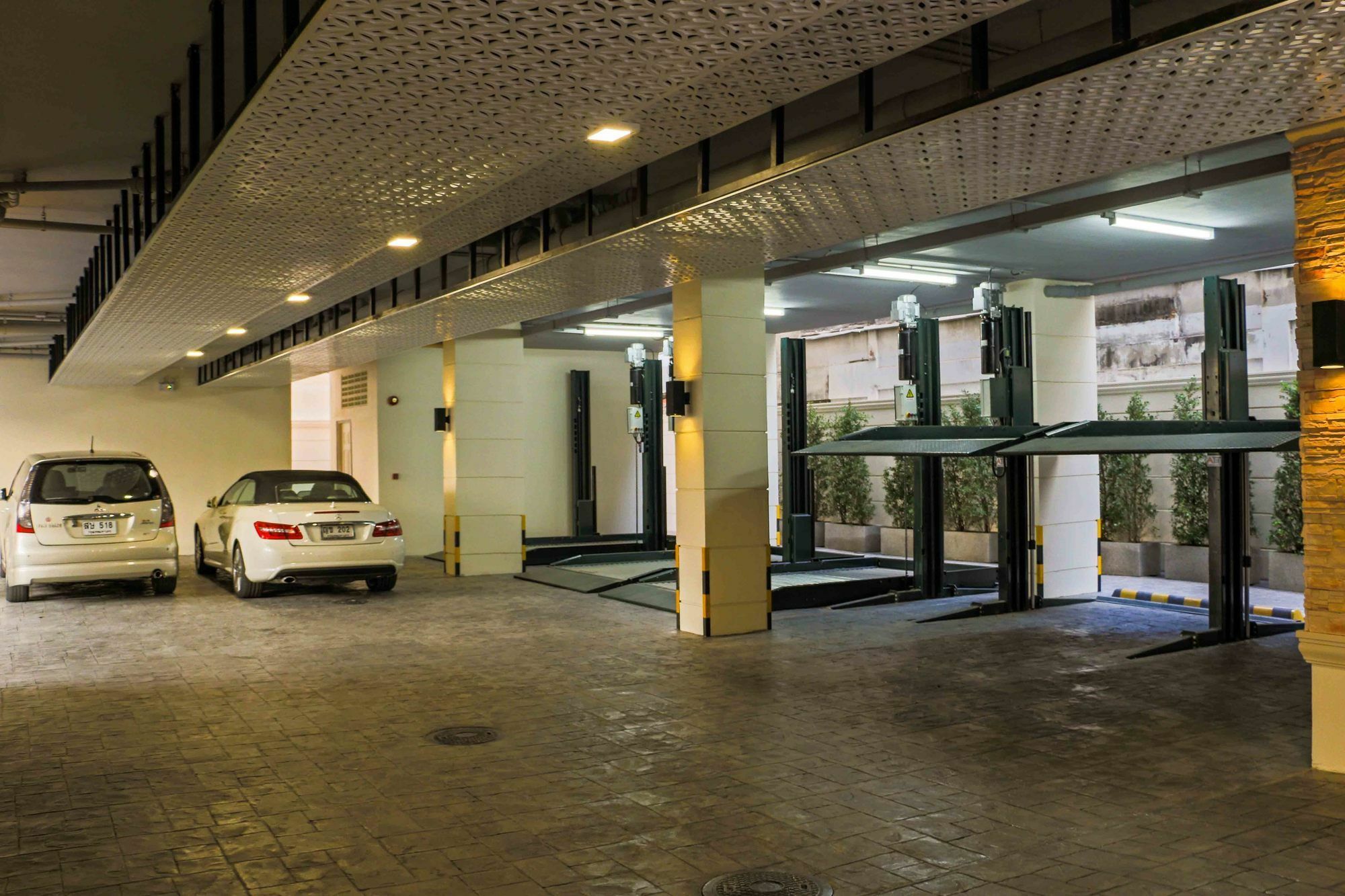 Aspira Hana Executive Apartment Thonglor Bangkok Dış mekan fotoğraf